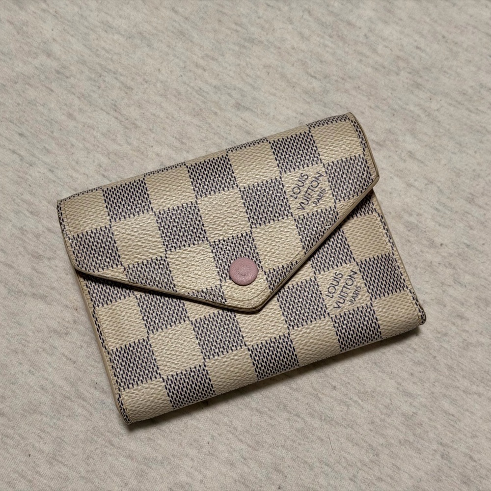 Louis Vuitton Victorine Wallet